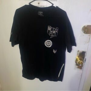 Men’s black shirt xl